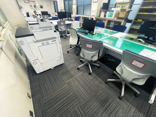 タイルカーペット施工後