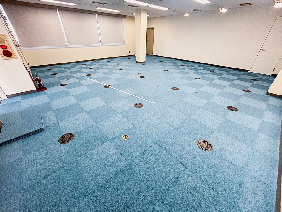 タイルカーペット施工後