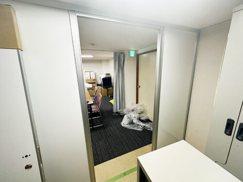 パーテーション施工後